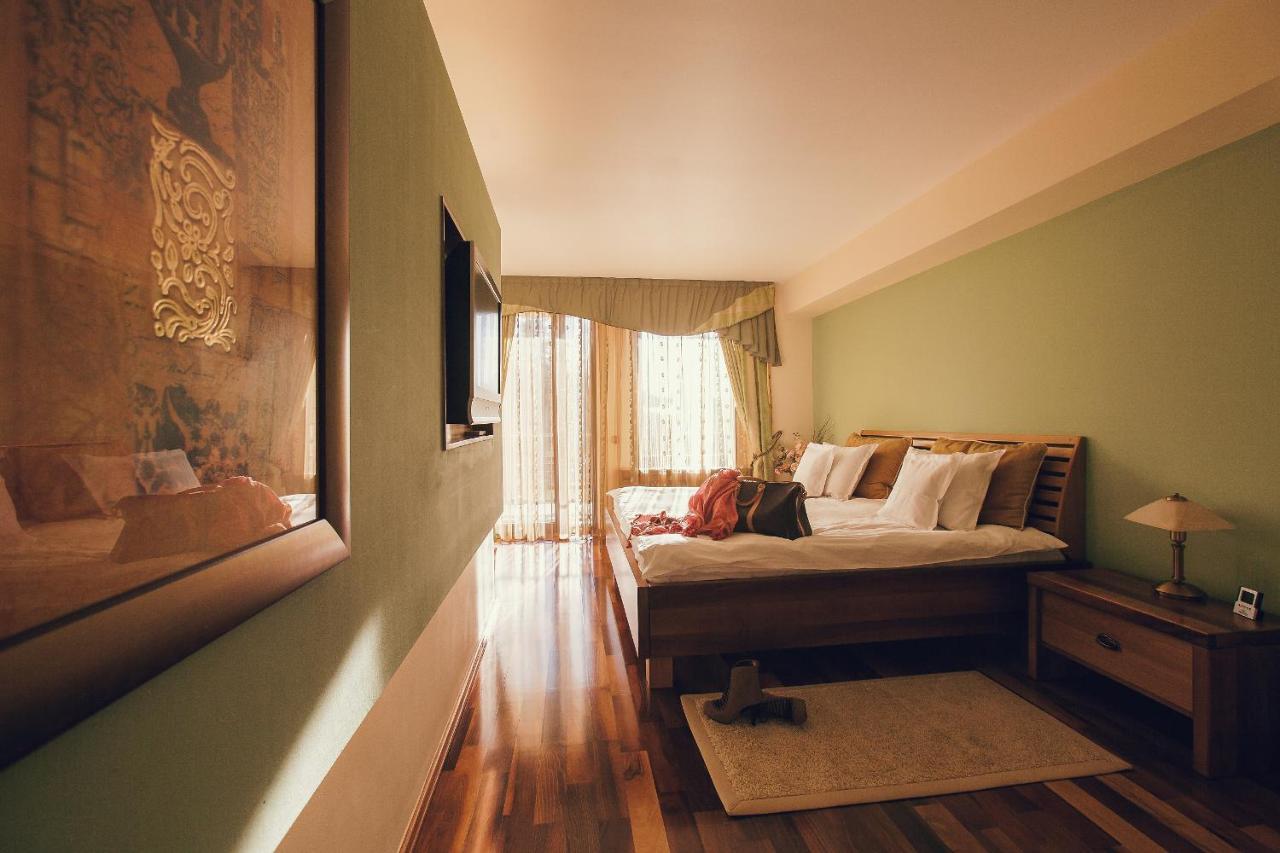 Denisa Boutique Hotel Poiana Brasov Buitenkant foto