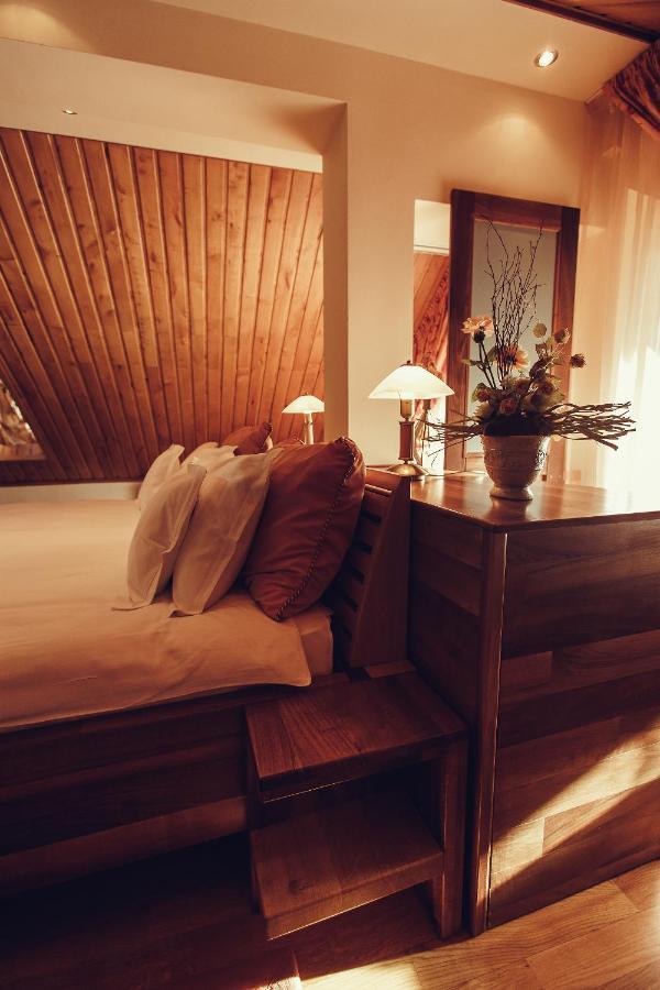 Denisa Boutique Hotel Poiana Brasov Buitenkant foto